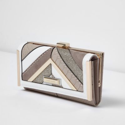 Beige glitter panel clip top purse